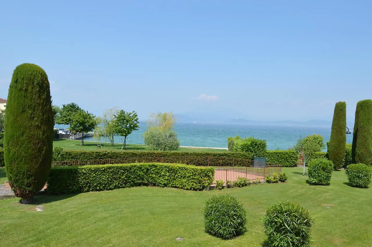 Barcone 1 Apartamento Sirmione Italia